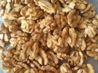 We sell to all European countries! Wholesale walnut kernels