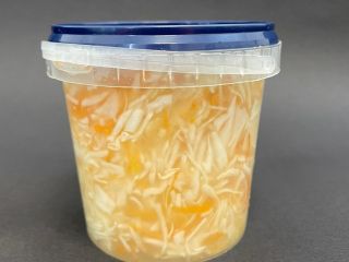 I am a producer of coleslaw with carrots /