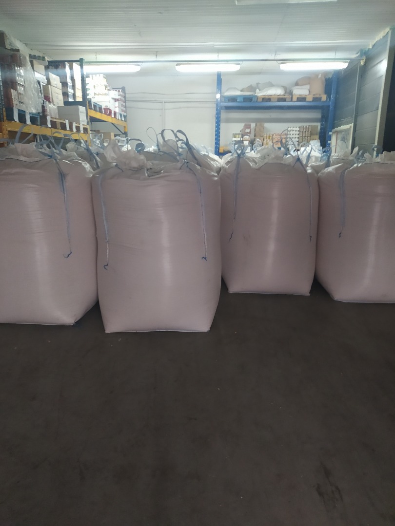 I will sell cleaned corn grain, the price is negotiable