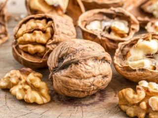 Hello, I have 50 kg of walnuts for sale.