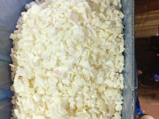 We offer frozen onion Packing : 10kg per carton