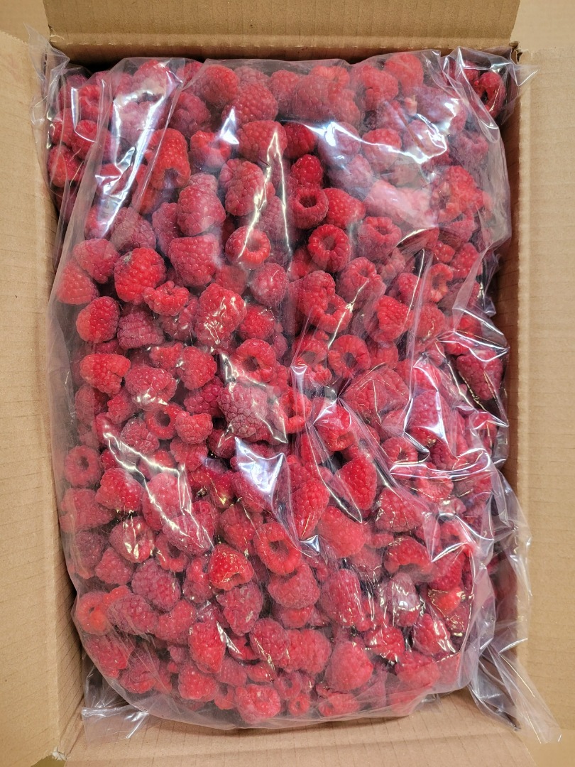 I will sell frozen raspberries 95/5%, 10 kg carton (4 x 2.5 kg)