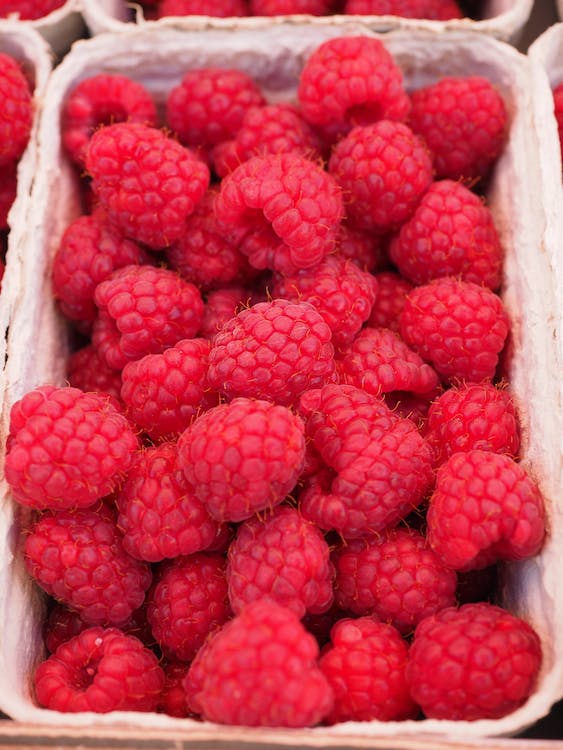 Selected raspberries, frozen