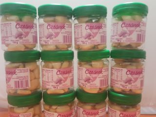 Hello, I am looking for distributors of peeled garlic,