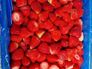 I will sell frozen strawberries. Country of origin -