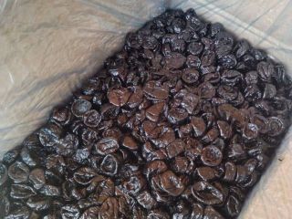 I will sell dried plums without pits. Big, very