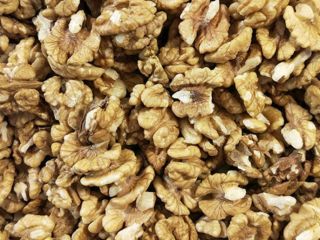 we are a company that sells walnut kernels with