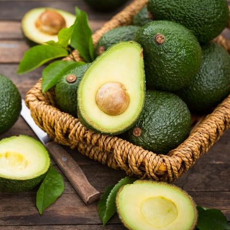 Our avocados are famous for their soft and creamy flesh, which is light to dark green in color