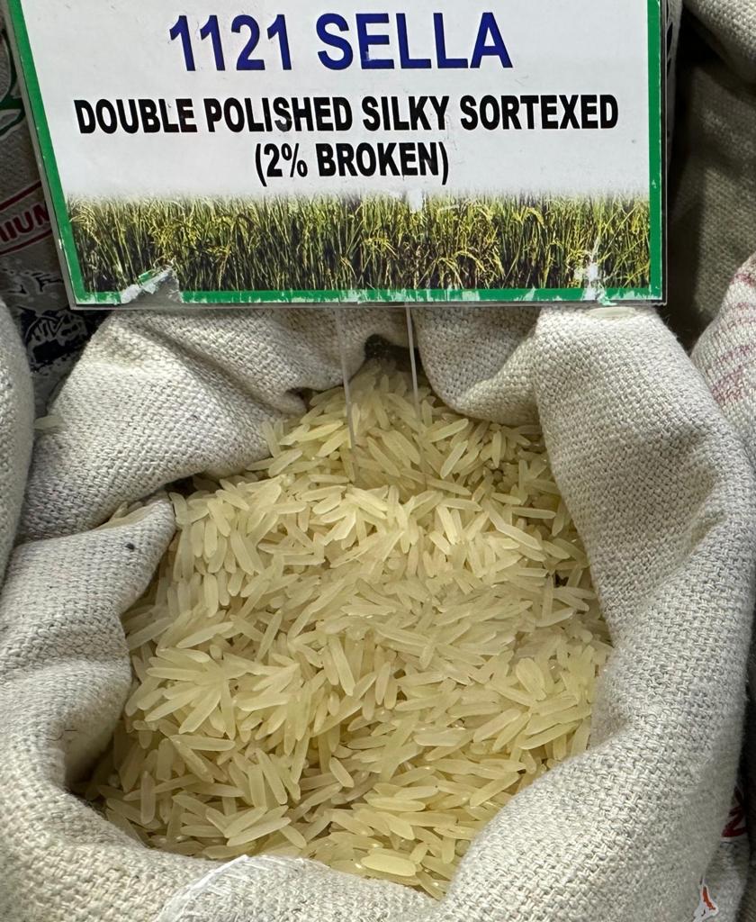 Super Long Basmati Rice (Pakistan) Super Long Basmati Rice is a rice whose aroma is reminiscent of young walnut, baked milk