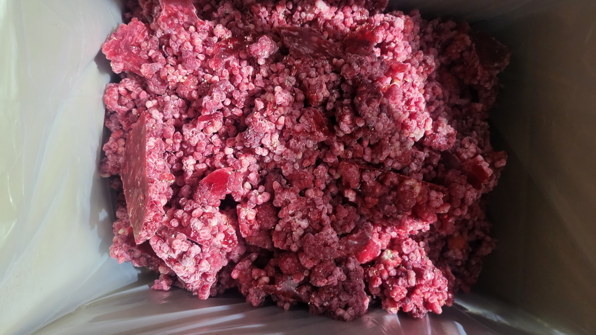 [phone number] - New season rastberries! Not cleaned! From synny Kyrgyzstan! Wonderfull smell and hi qality taste!