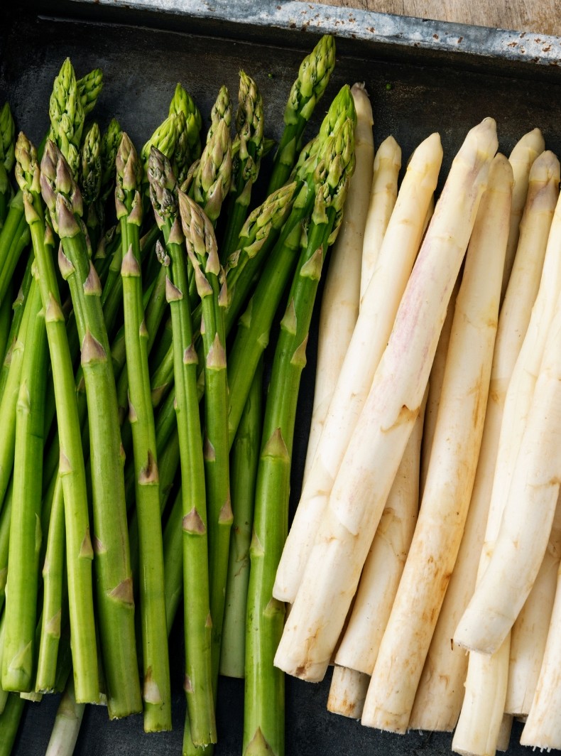 I will sell white and green asparagus