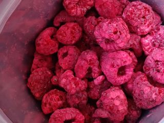 Freeze-dried raspberries whole/powder