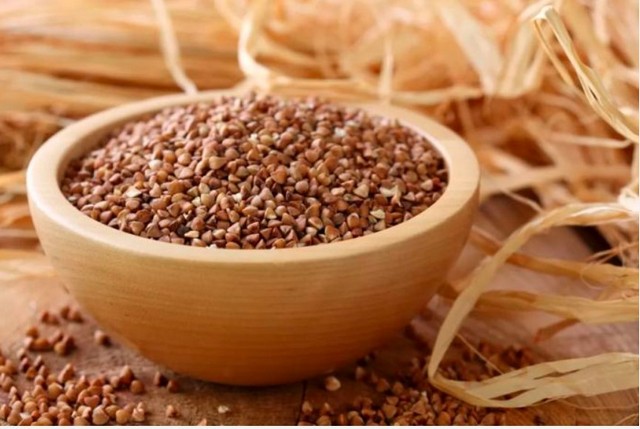 Buckwheat groats from the producer "Dar Zemli" LLC, Khmelnytskyi region