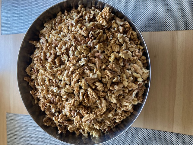 I will sell natural hand-peeled walnuts - price PLN 22 per kg