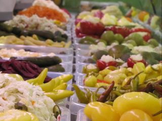 We offer our pickles for sale in customized packing.