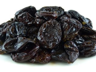 I will sell hot air-dried Hungarian plums