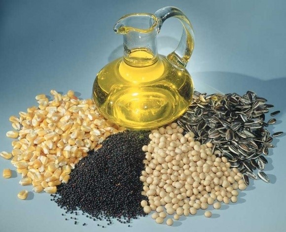 RAW SOYBEAN OIL We invite you to familiarize yourself with its characteristics and encourage you to take advantage of our offer! Our company has many years of