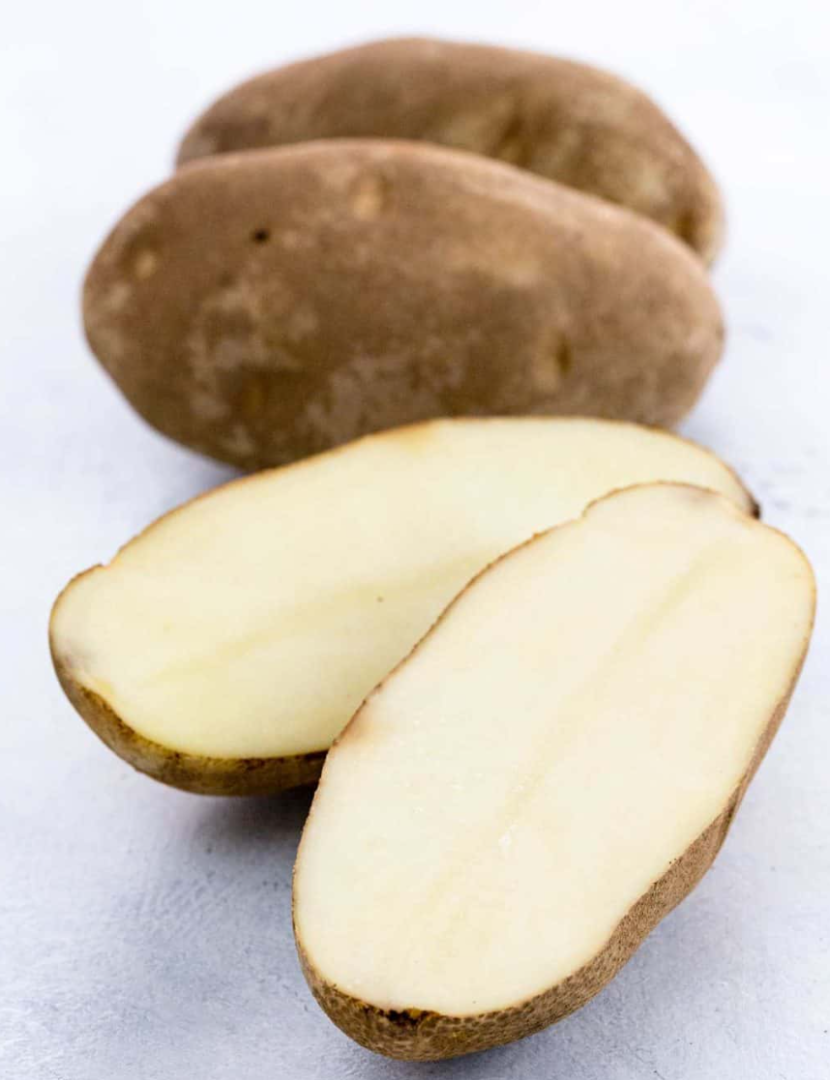 We can supply you with good fresh quality consumer potatoes and also industrial potatoes we have Russet potatoes Agria potatoes and Lady Rosetta Potatoes sizes