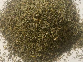 Dried thyme. Beautiful green with an intense fragrance. Packaging: