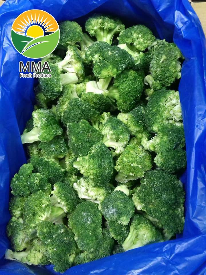 IQF Frozen Cauliflower Florets: Grade: A Size: 3-6 CM Packing: 10 KG carton bulk packed in bag Quantity Per FCL: 23 tons on pallets
