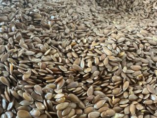 Exporter Trade Flax offers 99.9% flax quality. Packaging ranges