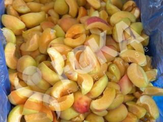 High-quality Apricots in halves