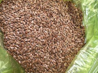 We offer flaxseed: - moisture 8% - oil content