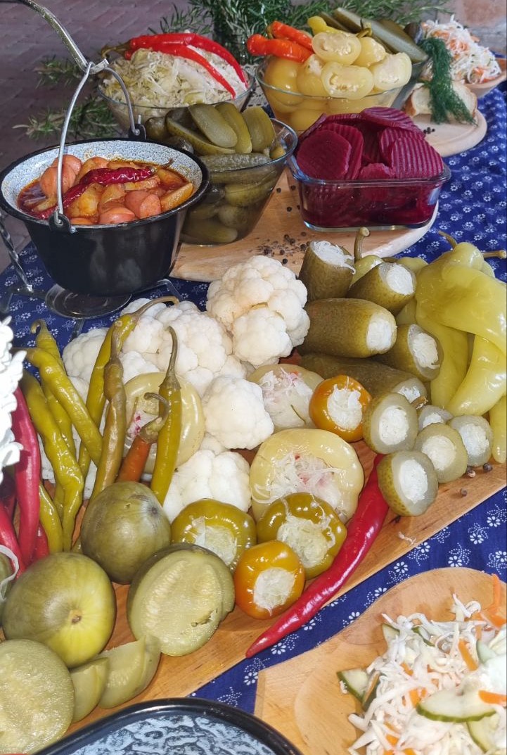 Our company is one of the largest producers and distributors of pickles with traditional recipes in the city of Vecses Hungary