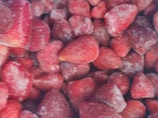 I will sell frozen strawberries from Egypt 10 Kg