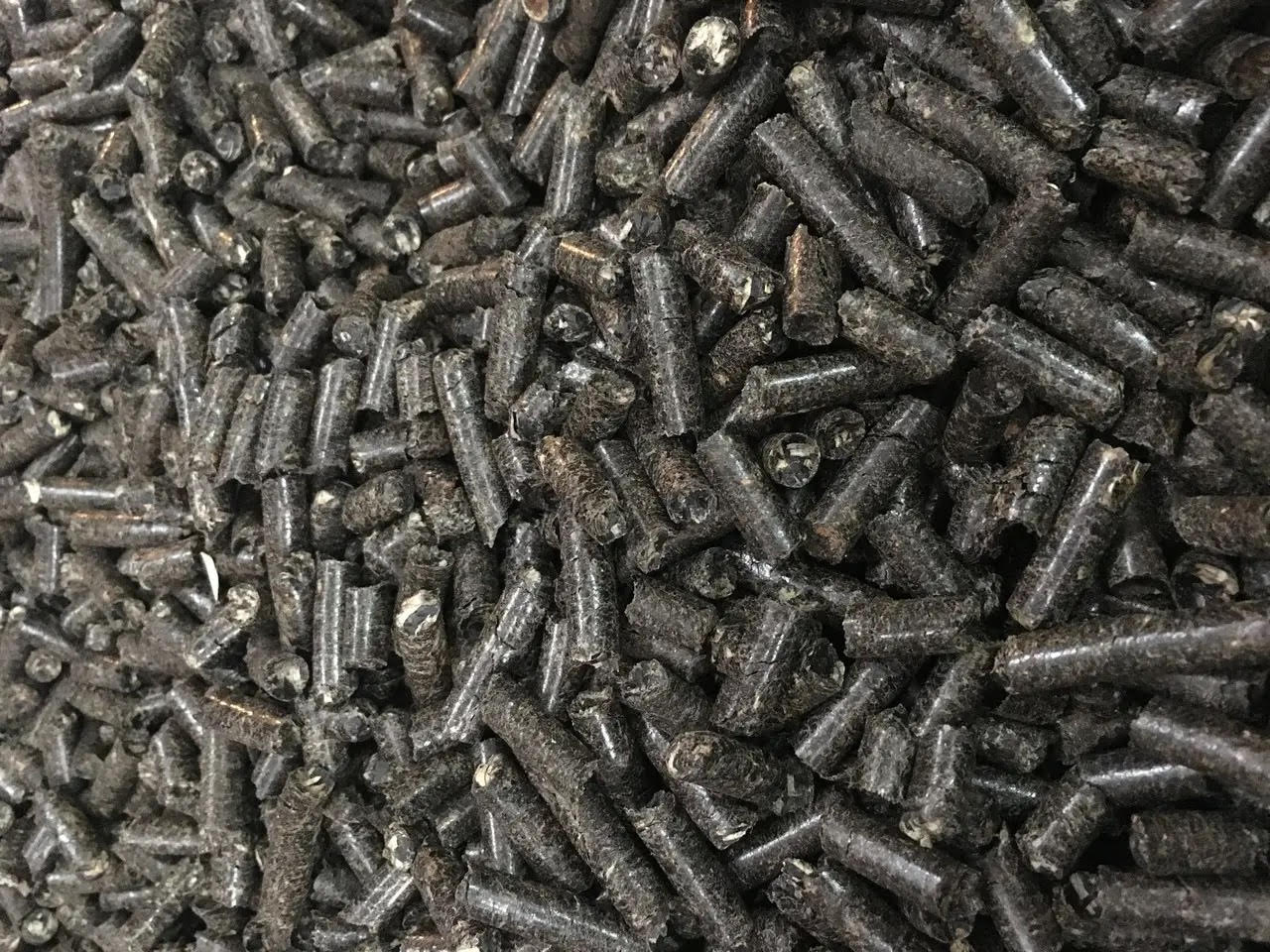 Granulate from sunflower husks (origin - Kazakhstan)