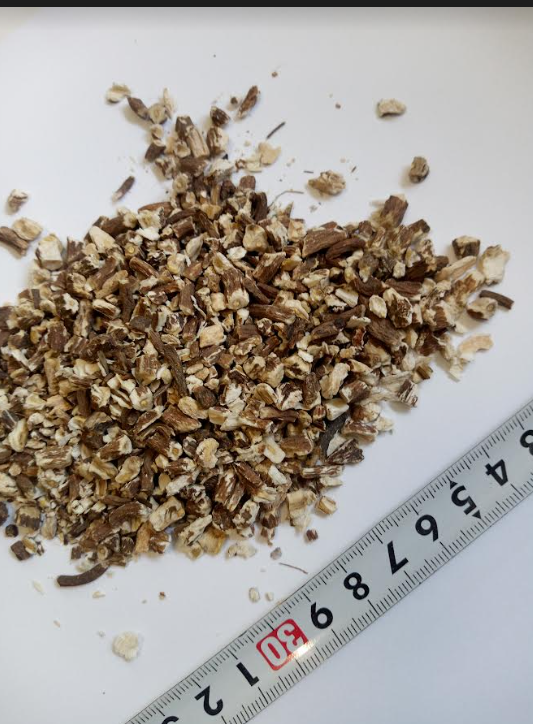 We are seeking to purchase organically grown dandelion, chicory, and burdock roots, cut into 4–10 mm pieces
