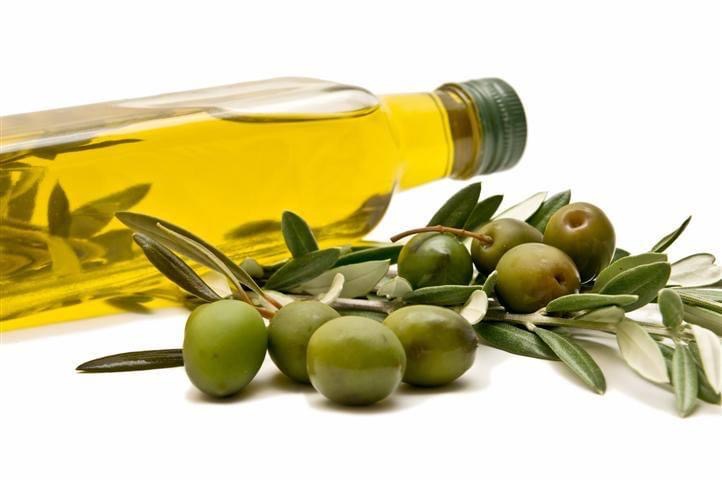 Clear organic olive oil from Tunisia – wholesale for resellers and bottlers