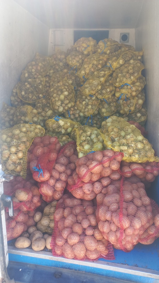 Selling Onions