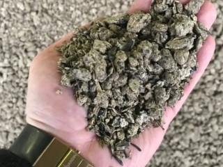 We sell sunflower seed meal. Key parameters: Moisture: 9%.