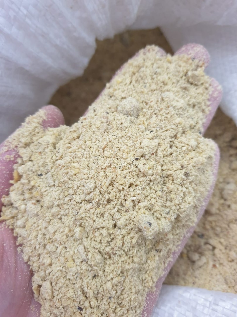 We are pleased to offer a range of high-quality feed products for your consideration