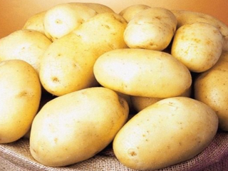 I am selling a nice, tasty, yellow Queen Anna