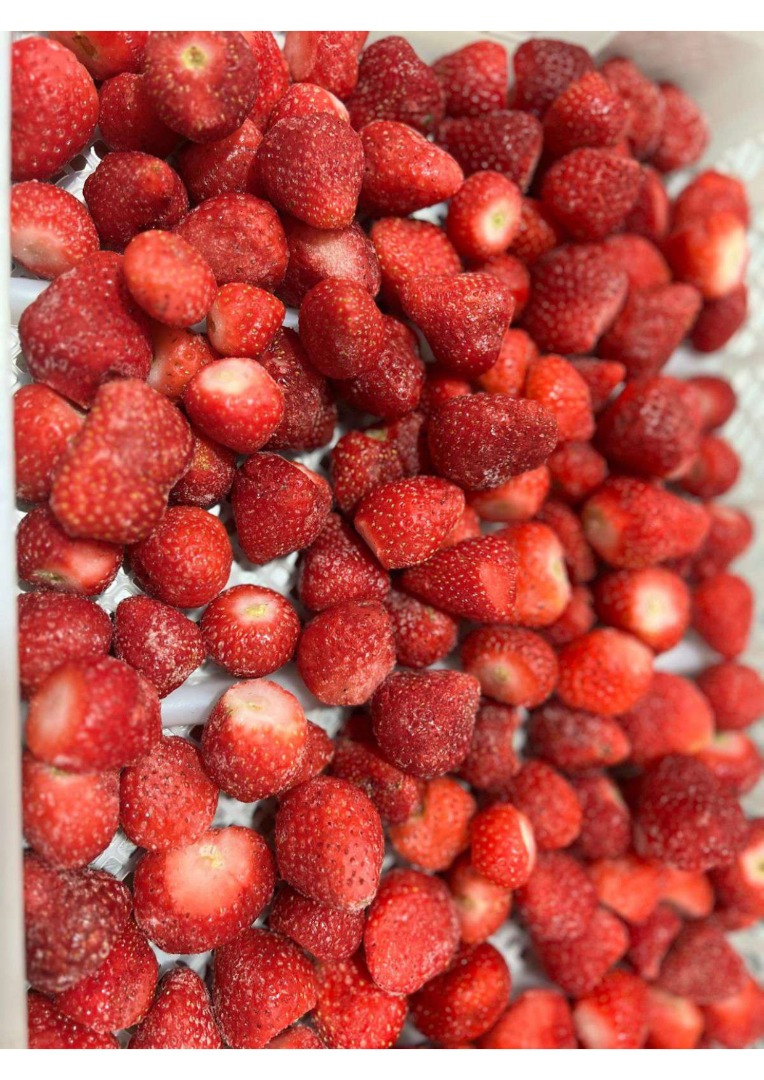 Frozen strawberries - origin Romania