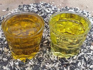 Sunflowerseed oil and sunflowerseed meal and cake from Ukraine