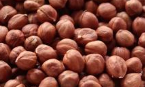 Hazelnuts, calibrated 11–13 mm, heavily roasted Price: PLN 52.29/kg, free delivery Quantity: approx