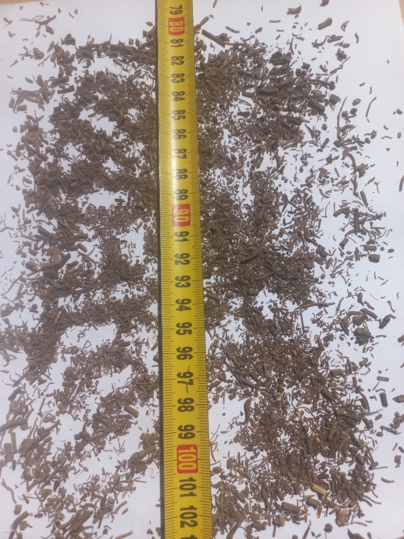I'm selling dried valerian root, whole or cut