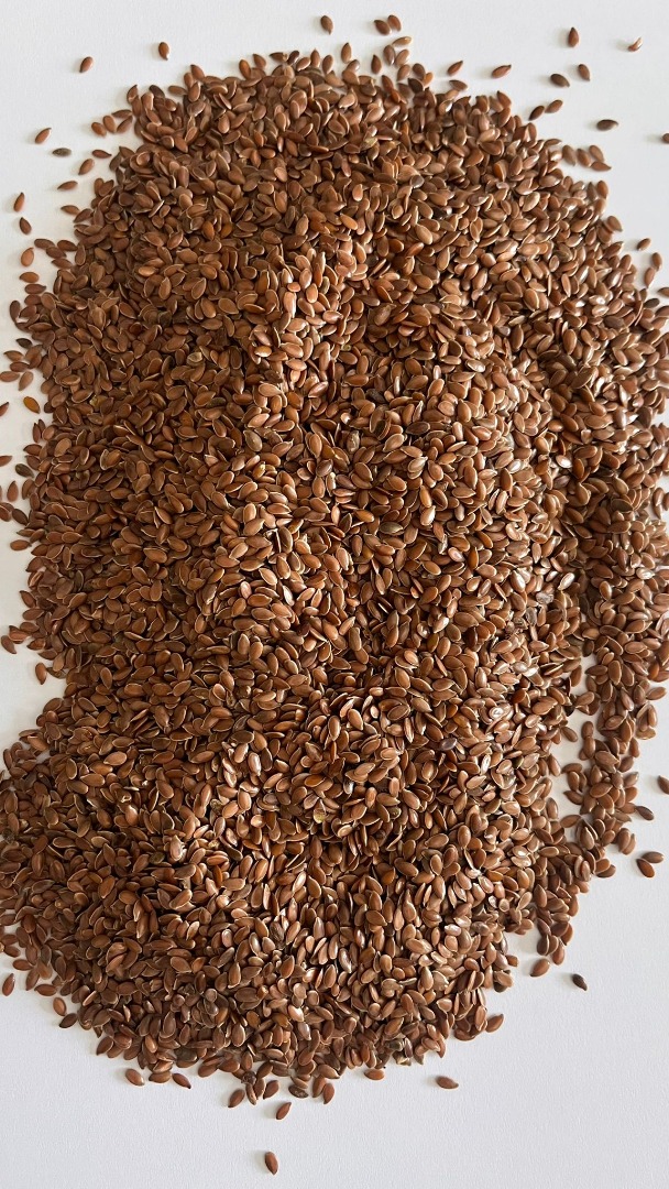 We are a global supplier for oil seeds, grains and legumes, also in organic quality