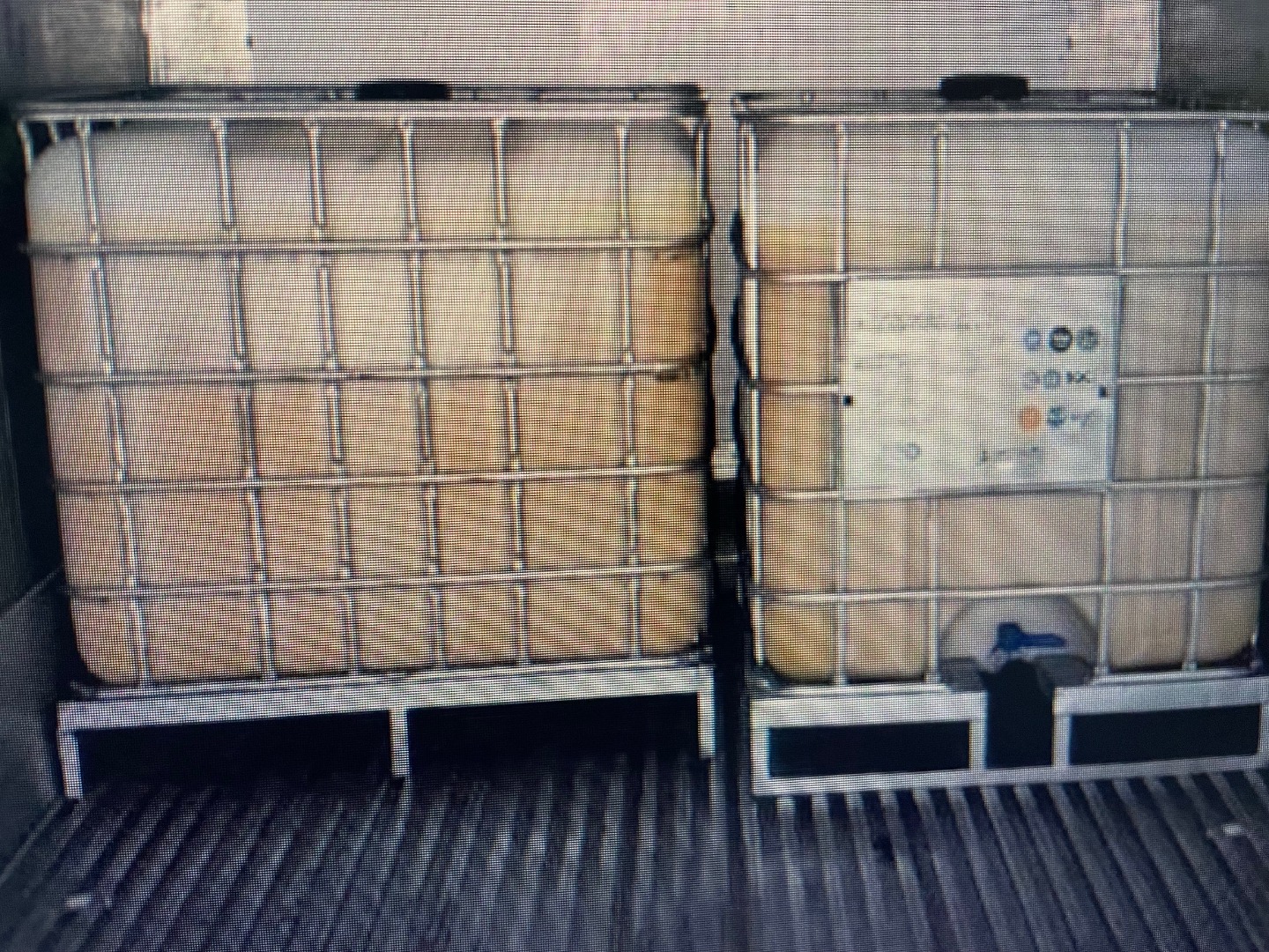 Frozen Palmer Mango Pulp 100% (Brazil) – 8 IBCs in stock in Łódź