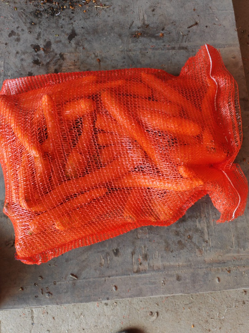 I'm offering fresh, farm-fresh carrots for sale