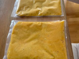 WHOLESALE: Pawpaw Fruit Pulp (Asimina Triloba) ​We offer premium,